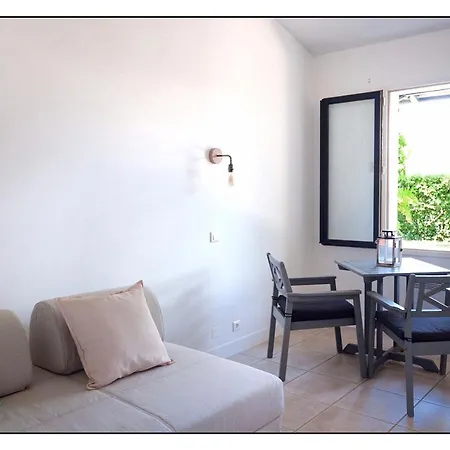 Domaine Cassevinha Holiday home *